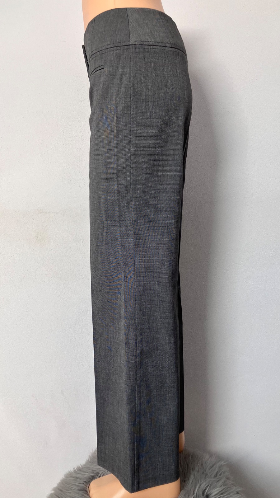 Sivé kockované nohavice F&F (36)