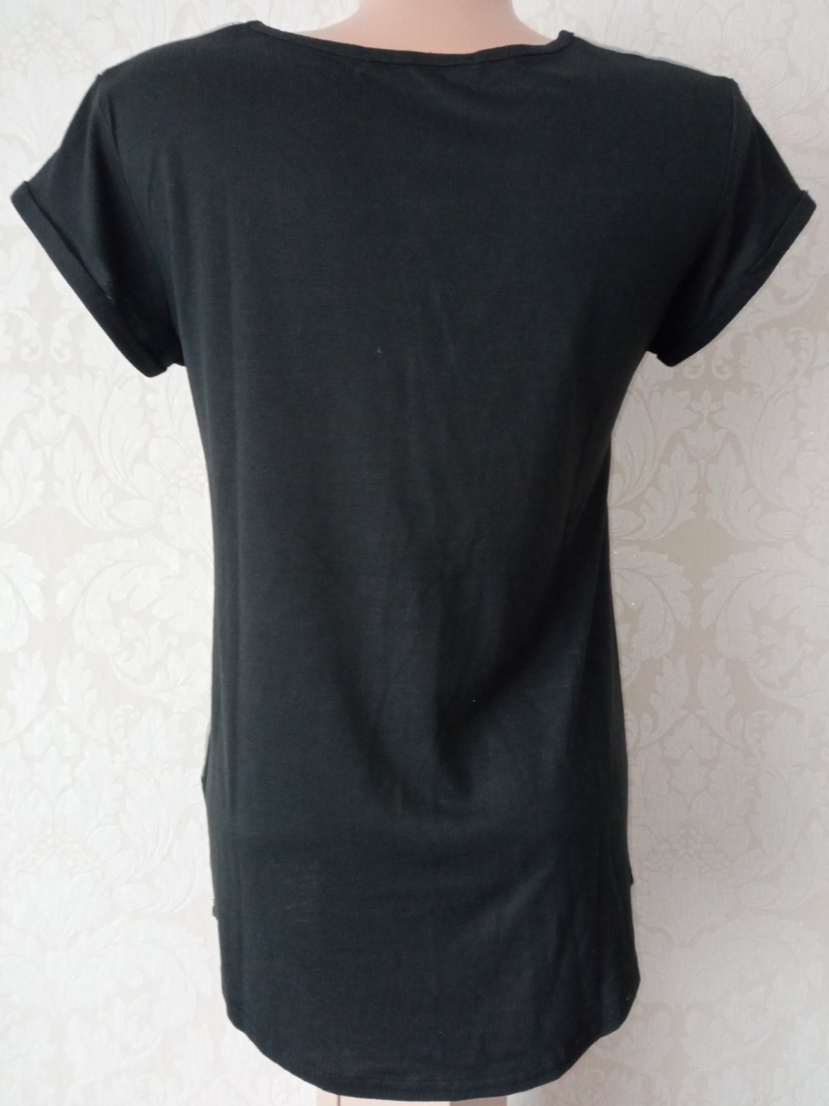 Čierne tričko s potlačou (36)