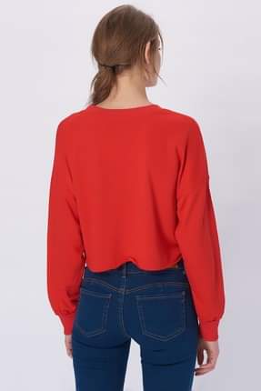 Červená crop mikina s nápisom Bershka (S)