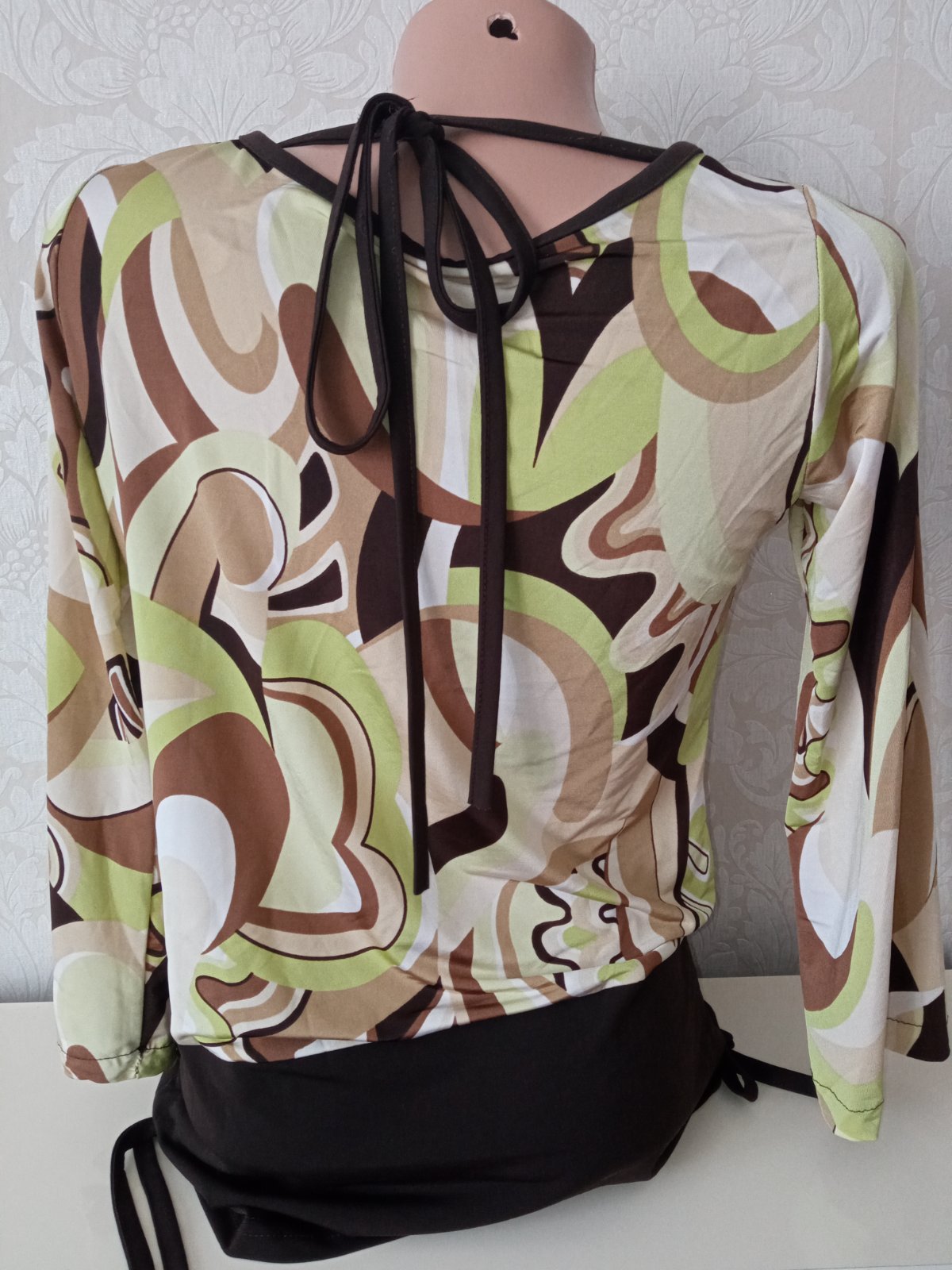 Vzorovaná blúzka s 3/4 rukávom (M)