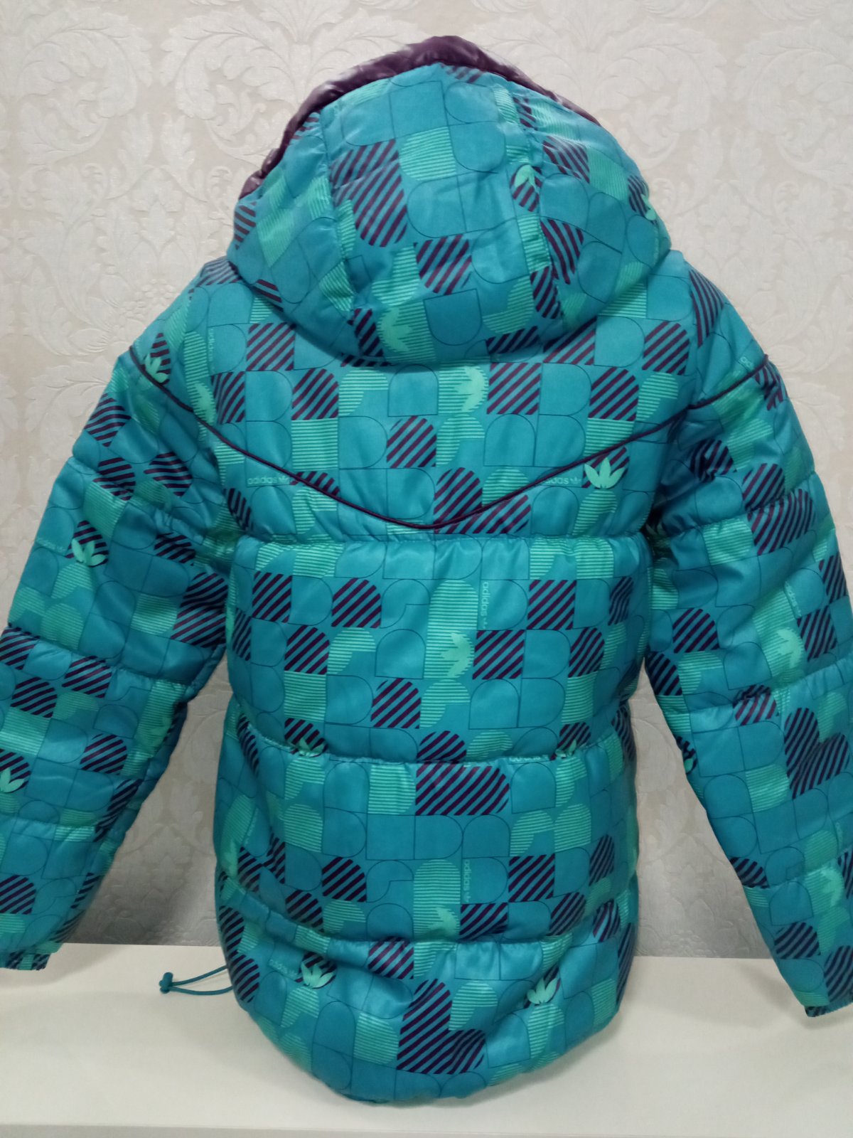 Tyrkysová zimná vetrovka Adidas (36)