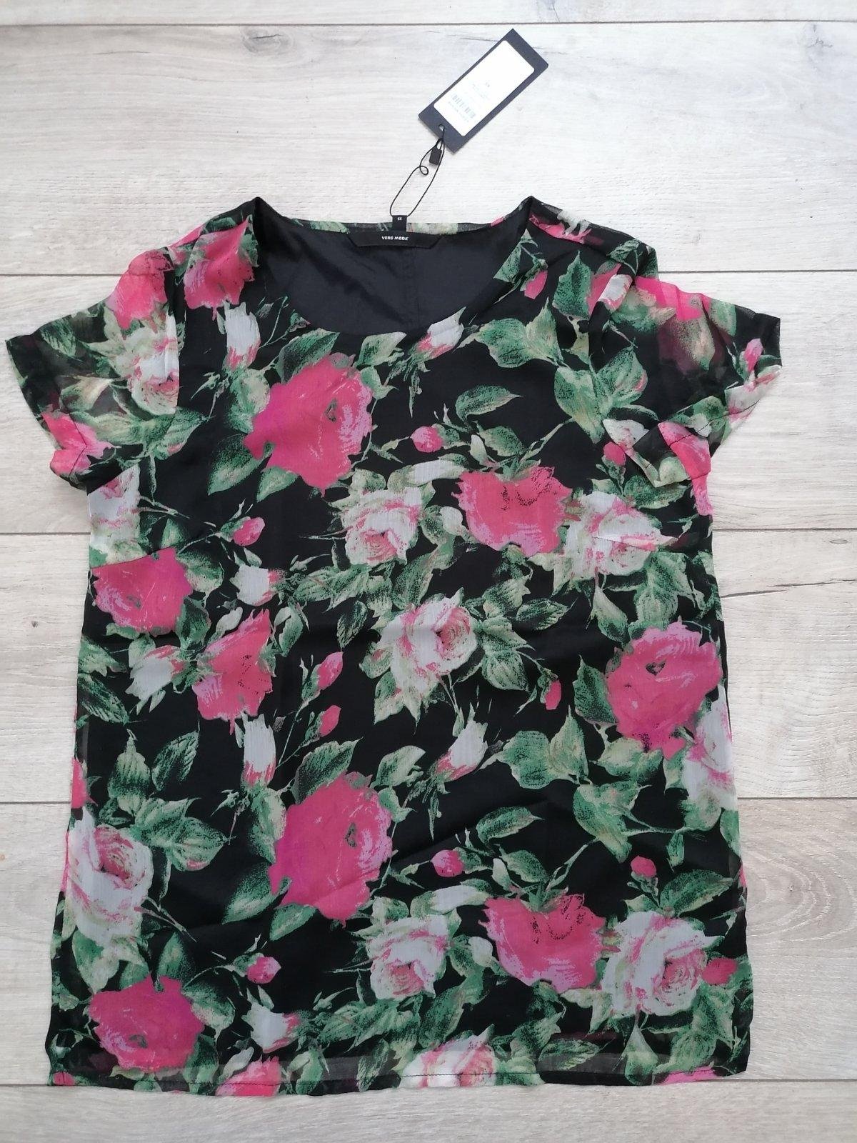 Dámska kvetovaná blúzka Vero Moda (XS)
