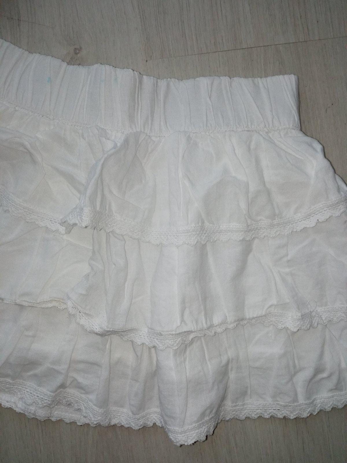 Biela sukňa s volánmi (122)