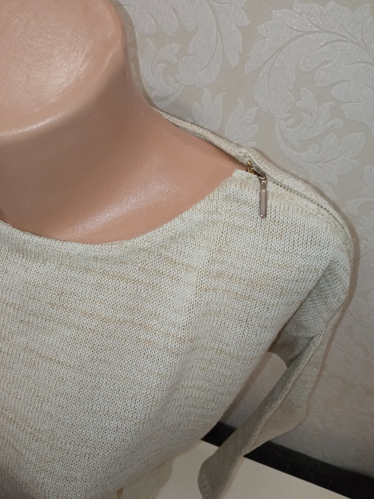 Béžovo-zlatý sveter oversize Promod (XS)