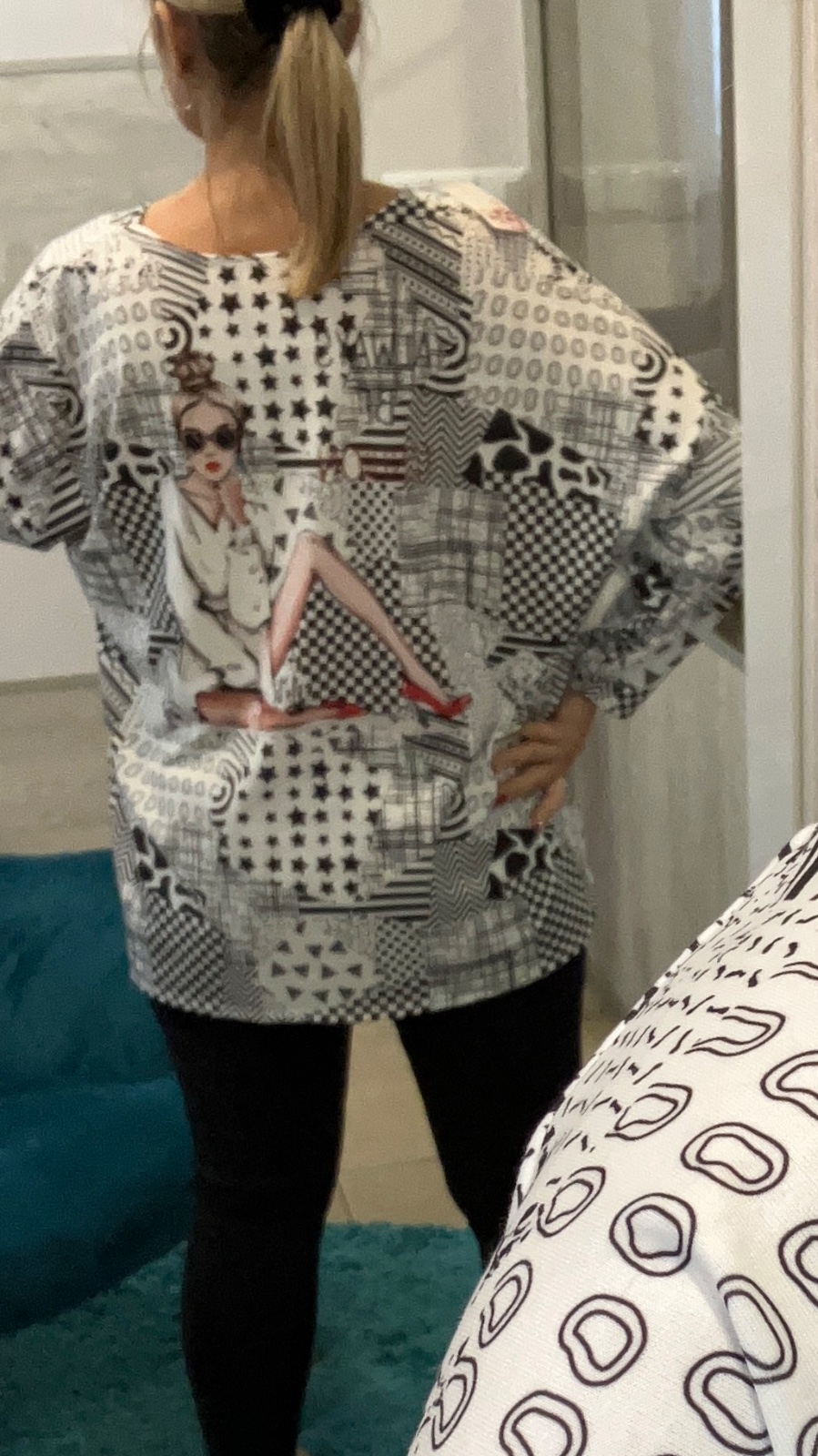 Vzorované blúzkové tričko oversize (UNI - M,L,XL,XXL)