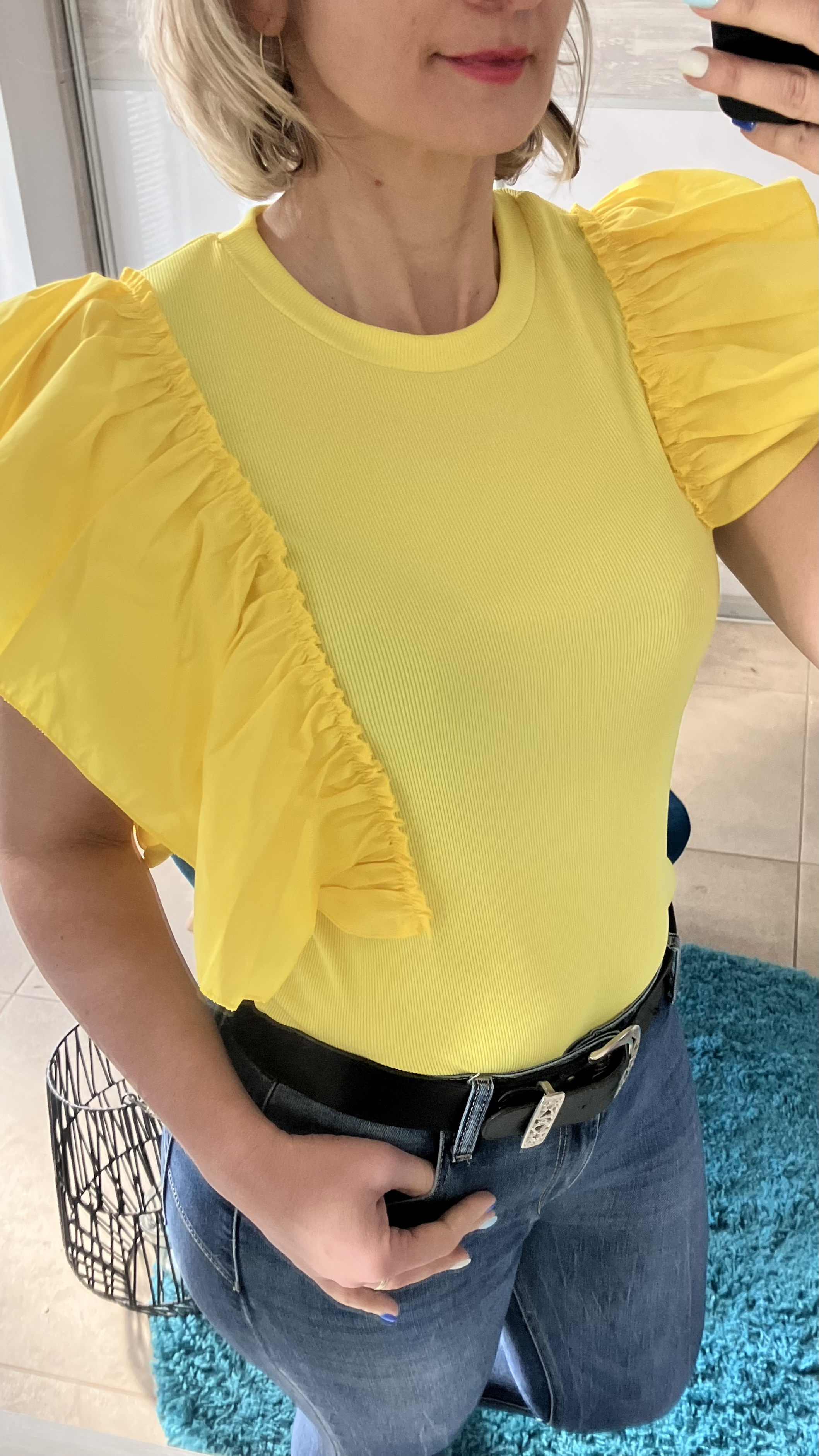 Rebrované tričko s volánmi žlté
