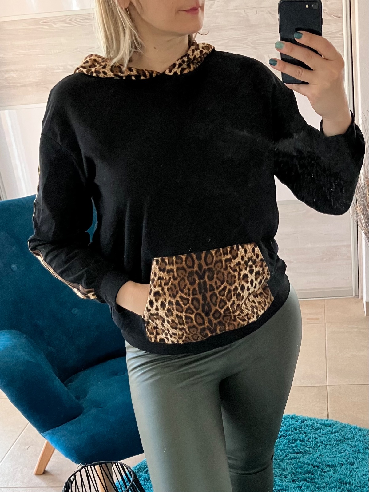 Dámska leopardia mikina s kapucňou (UNI - S M L)