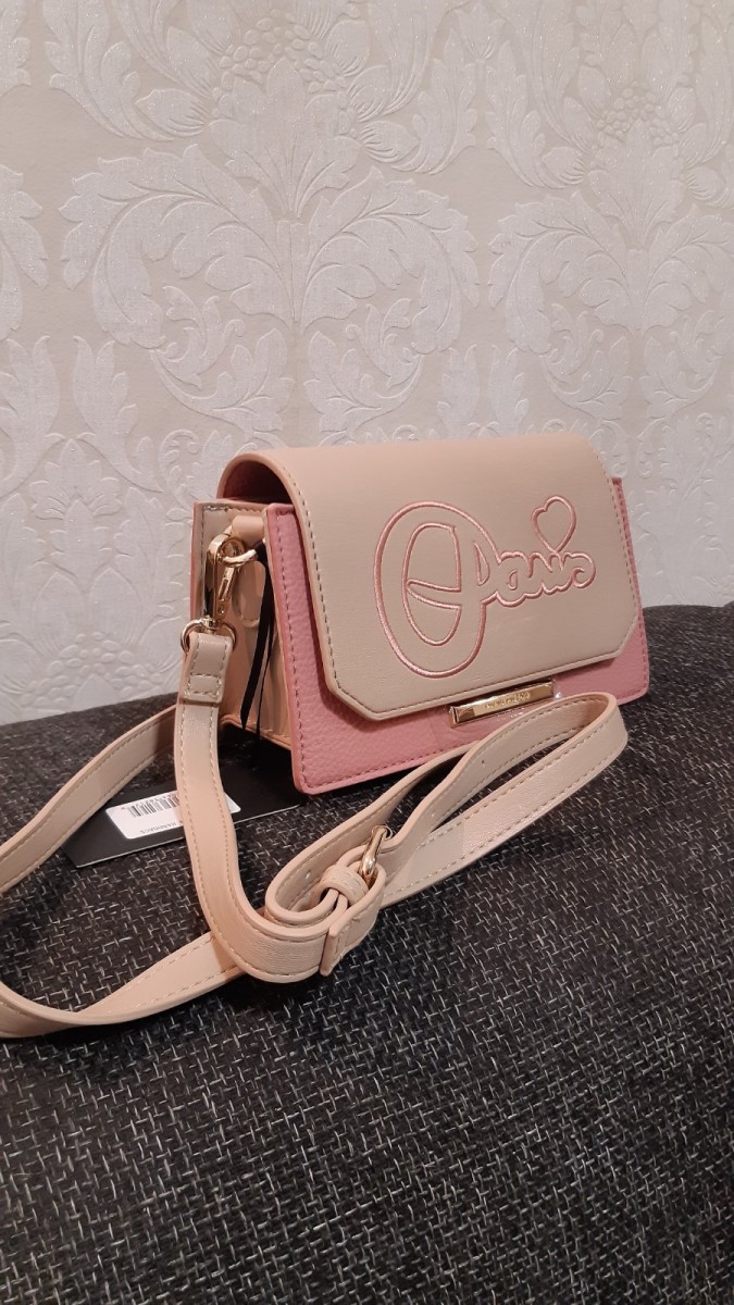 Ružové crossbody Paris Hilton Pink Nikki