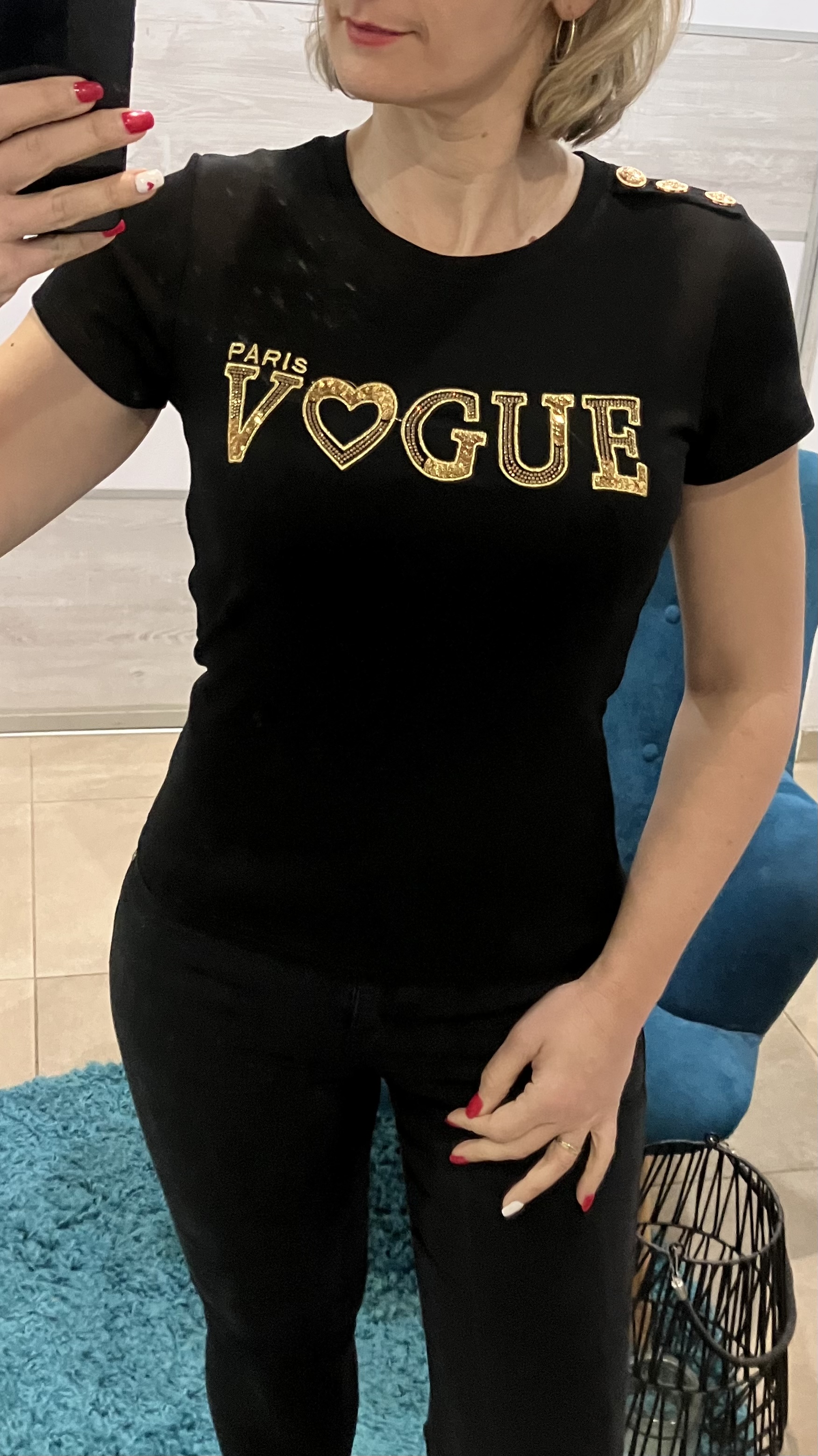 Tričko Vogue s flitrami kamienkami čierne (S/M)
