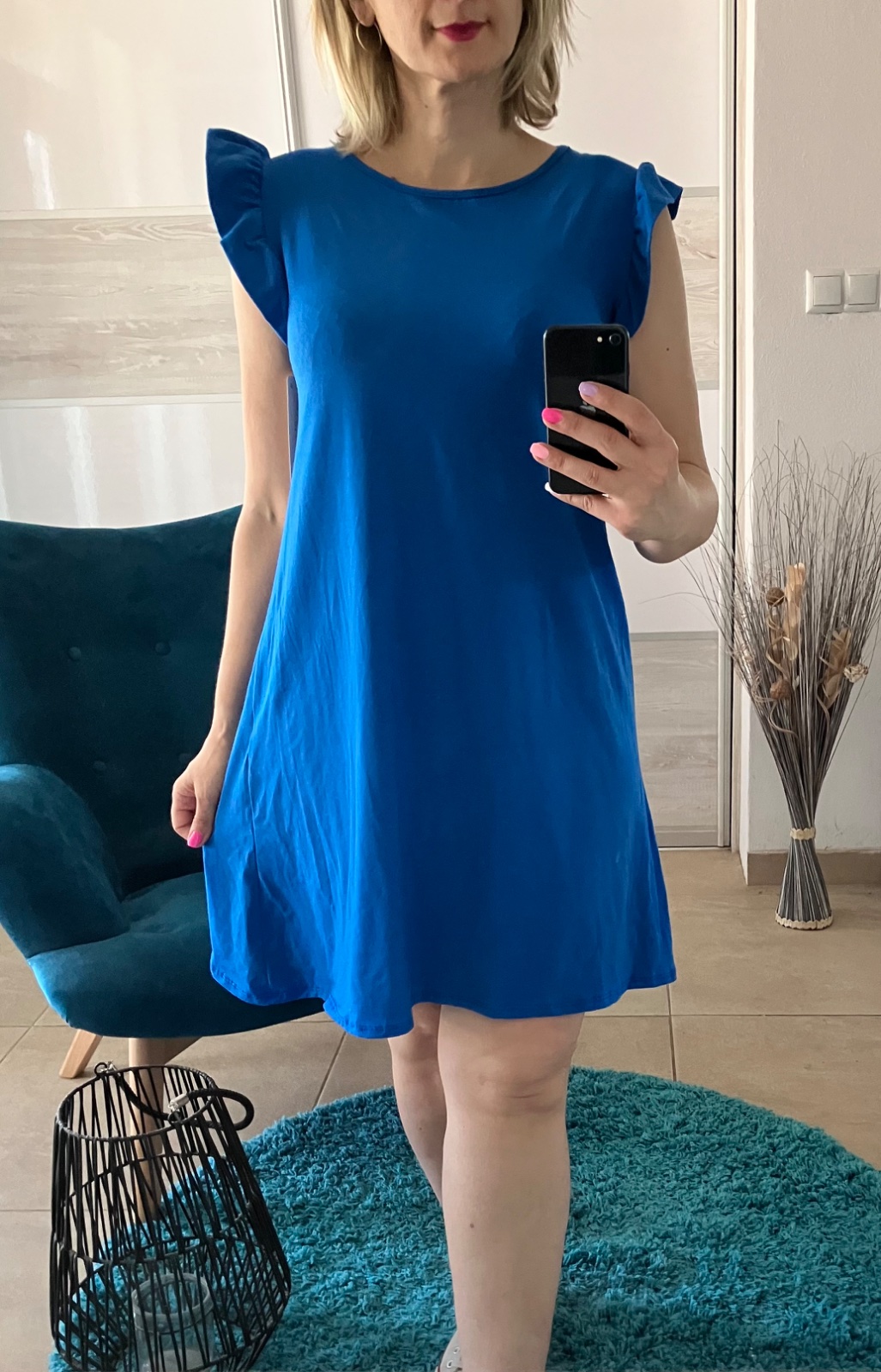 Dámske kráľovskomodré šaty s volánmi (UNI - S,M,L)