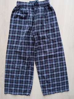 Kockované pyžamové nohavice M&S (140)