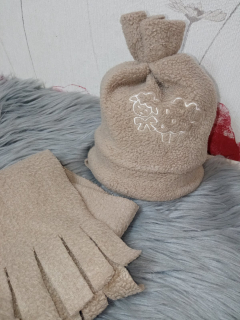 Hnedá zimná súprava čiapka s ovečkou a šál (62)