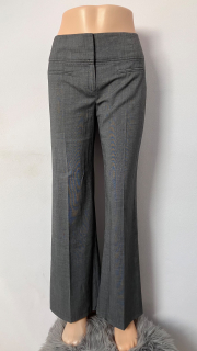Sivé kockované nohavice F&F (36)