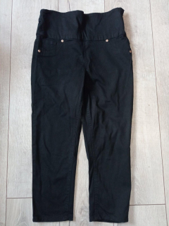 Čierne krátke nohavice s vysokým pásom Avon