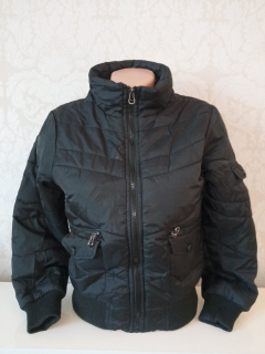Čierna krátka zimná bunda (146)